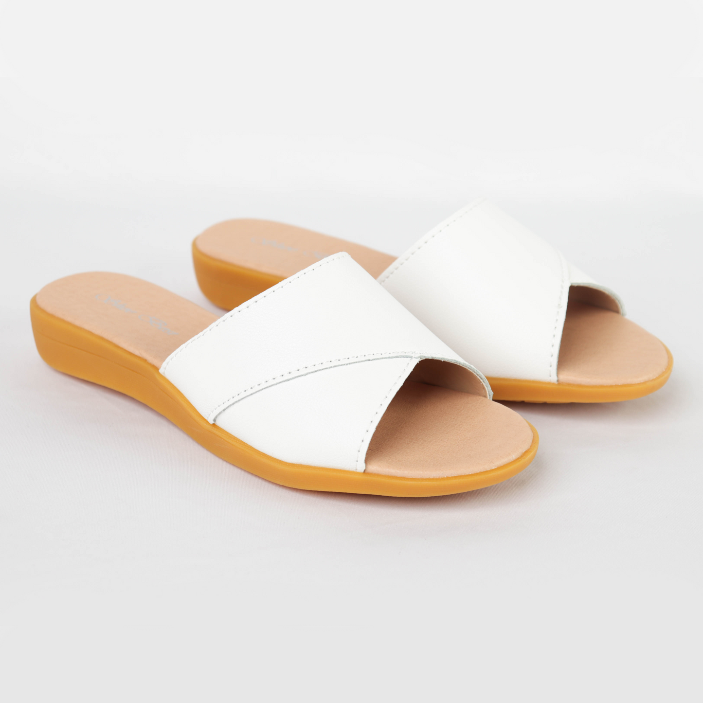 Jasmine 005 White Flat Sandals Slip-on Ladies Fashion Comfortable Casual Wear